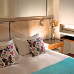 Explorando plaza independencia calle aristides y