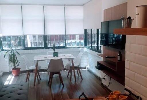 1 Dormitorio Que Ofrece Una Experiencia Unica En Alquiler Departamento 990 Chile Plaza Independencia
