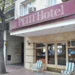 Hotel Petit