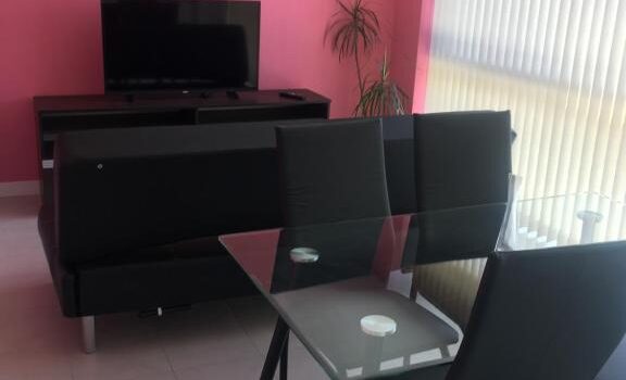 A Solo Dos Cuadras La Calle Aristides Villanueva Alquiler Departamento Boulogne Design Suites