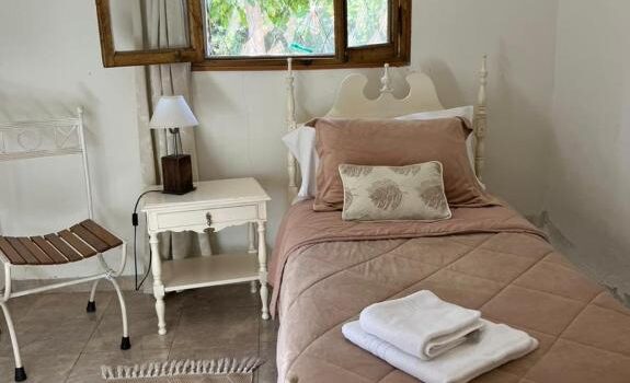 Acondicionado Bano Privado Servicio De Limpieza Diario Jardin Alquiler Casa Clarice En Ciudad De Mendoza Mendoza Argentina