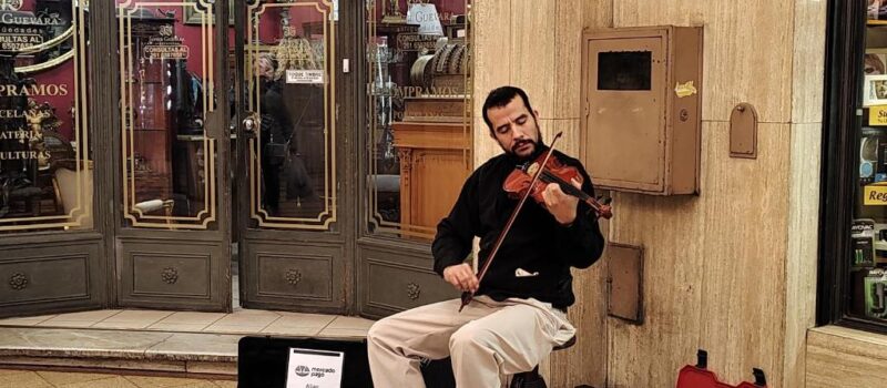 Al Reservar Directamente Diseno Historico Y Moderno Alquiler Departamento 1136 Avenida San Martin En Ciudad De Mendoza Mendoza Argentina