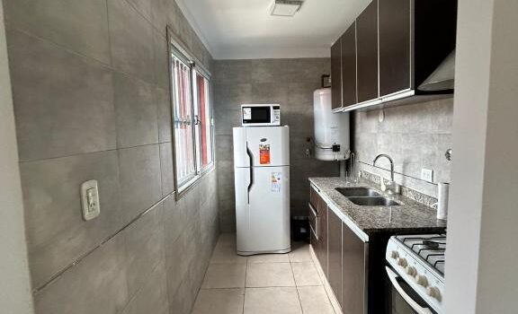 Apartamento Aeropuerto Internacional Gobernador Francisco Gabrielli A 13 Alquiler Departamento 1698 Italia En Ciudad De Mendoza Mendoza Argentina