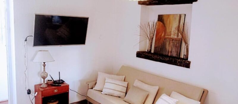 Apto Para Parejas Cerca Del Centro Con Balcon Alquiler Casa Casa Aristides