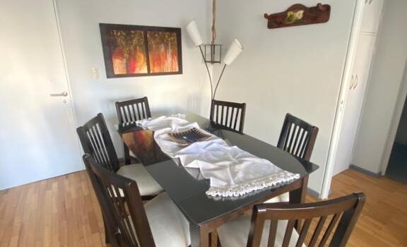 Balcon Privado Y Conexion Wifi Gratuita La Anfitriona Alquiler Departamento Pedro Molina En Ciudad De Mendoza Mendoza Argentina