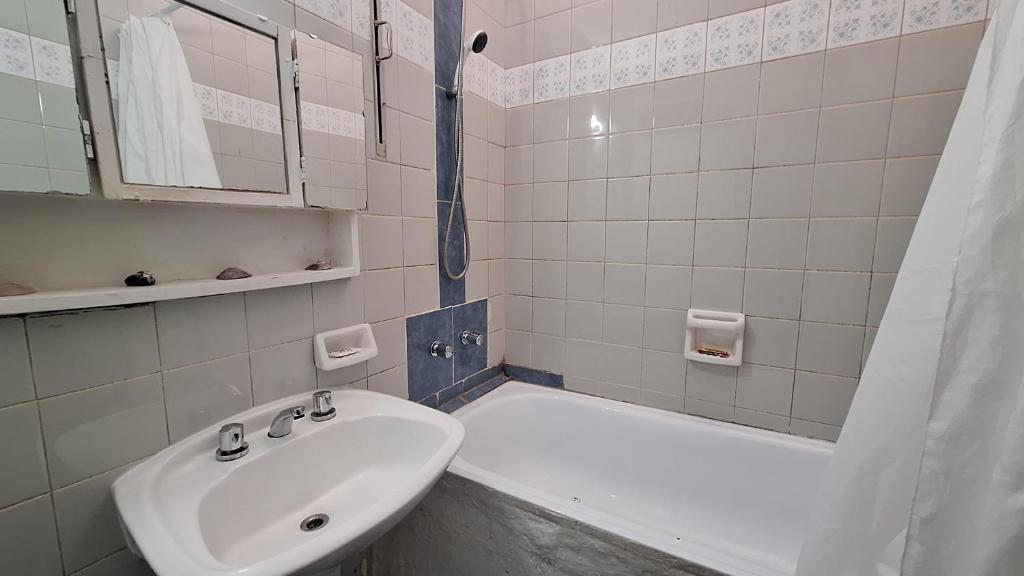 Centro Un Acogedor Alquiler De Departamento Ubicado En Alquiler Departamento 1936 Federico Moreno En Ciudad De Mendoza Mendoza Argentina