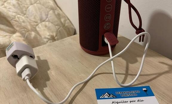 Comodidades Y Una Ubicacion Estrategica Que Permite Explorar Alquiler Departamento Aristobulo Del Valle 350 En Ciudad De Mendoza Mendoza Argentina