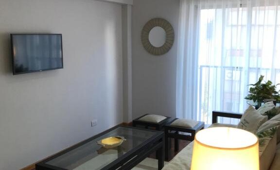 Con Su Ubicacion Estrategica Comodidades Y Encanto Este Alquiler Departamento Para 46 Personas A Metros De Peatonal