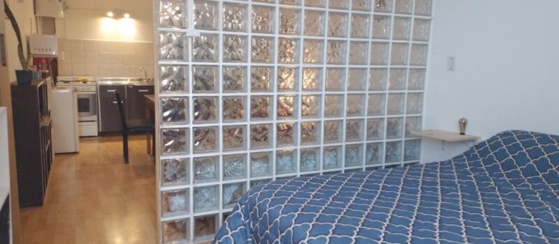 Confort Moderno El Dormitorio Presenta Una Cama Doble Alquiler Departamento 118 Garibaldi En Ciudad De Mendoza Mendoza Argentina