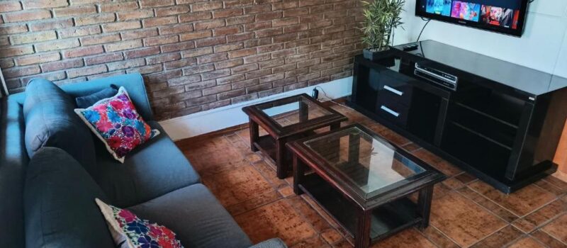 Corazon De Mendoza Con Una Ubicacion Estrategica Esta Alquiler Casa Granaderos 1514