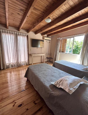 Cuyano Disfruta De La Comodidad De La Terraza Alquiler 405 Hipolito Yrigoyen
