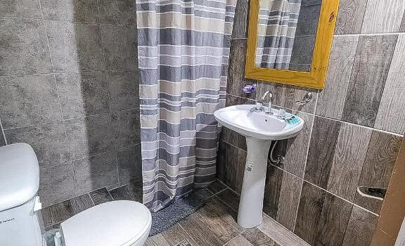 Disfrutar De Las Instalaciones De Bienestar Que Incluyen Hotel Essencial