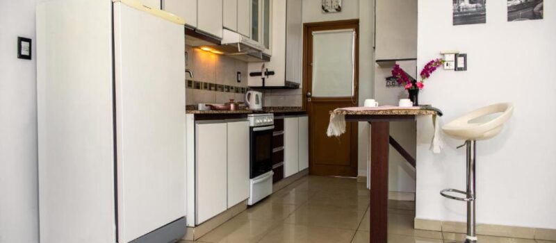 Dormitorio Acogedor Sala De Estar Luminosa Cocina Totalmente Alquiler Departamento Frente Al Paseo Alameda En Ciudad De Mendoza Mendoza Argentina