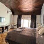 Dormitorios Y 4 Banos Ofrece Un Espacio Amplio Alquiler Casa Aristides Lodge En Ciudad De Mendoza Mendoza Argentina