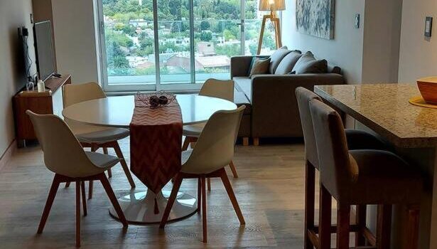 Estacionamiento Gratis Cocina Totalmente Equipada Balcon Con Vistas Alquiler Departamento Cordillera Con Estacionamiento En Ciudad De Mendoza Mendoza Argentina