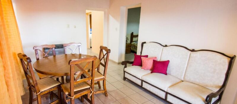 La Casa Dispone De Servicios Como Aire Acondicionado Alquiler Casa Guaymare