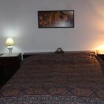 Parking gratis habitaciones familiares recepcion horas barbacoa argentina