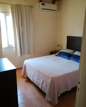 Plana Reproductor De Dvd Toallas Y Ropa De Alquiler Ana Apartments Parking Mendoza
