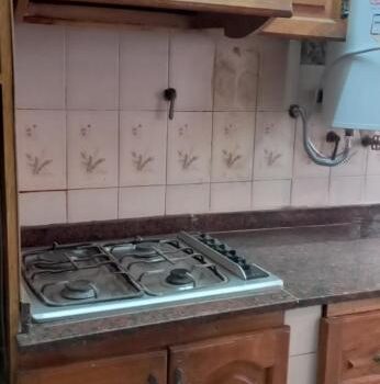 Plana Una Cocina Totalmente Equipada Con Horno Y Alquiler Departamento San Juan 539