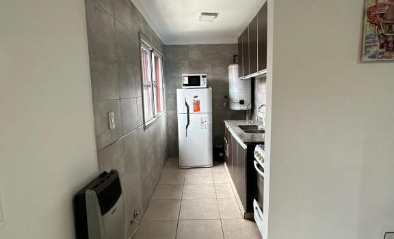 Plaza Independencia Se Encuentran A 7 Km Del Alquiler Departamento 1698 Italia