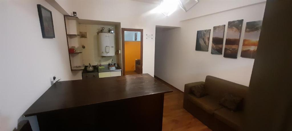 Por La Tv De Pantalla Plana Ademas La Alquiler Departamento 25 Ln Alem