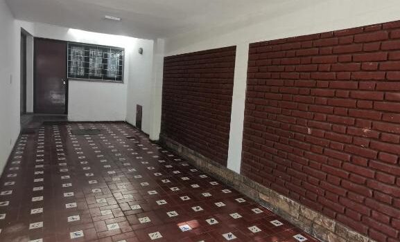 San Martin Una De Las Principales Avenidas De Alquiler Casa Ciudad Del Buen Vino