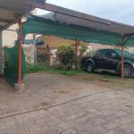 Experiencia hogarena mientras exploran ciudad casa