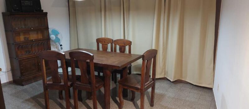 Vibrante Energia De Mendoza Desde Este Punto Estrategico Alquiler Departamento Con Patio Inmejorable Zona En Centro Mendoza Frente A Plaza Independencia