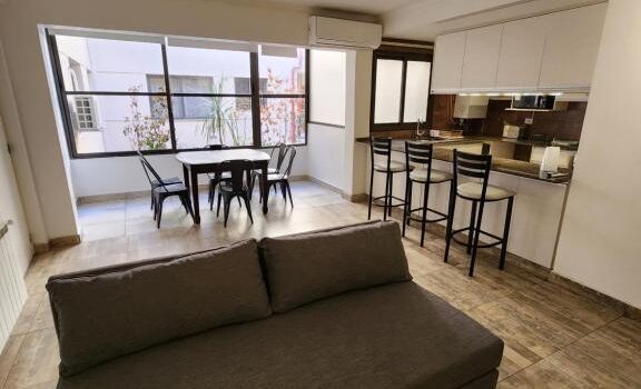 Alquiler de Departamento Ubicación Ideal Con Cochera en Ciudad de Mendoza Mendoza Argentina