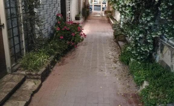 Cocina Totalmente Equipada Tv De Pantalla Plana Servicios Alquiler Casa Fsm Residencial Ubicacion Privilegiada