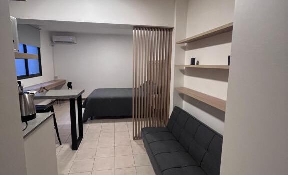 Deliciosas Comidas En La Cocina Equipada Con Tostadora Alquiler Departamento Mitre 660 En Ciudad De Mendoza Mendoza Argentina