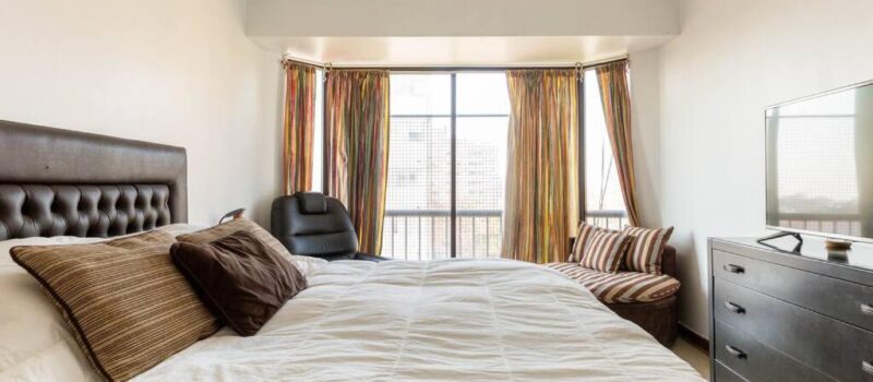 Distancia De La Plaza De La Independencia Y Alquiler Departamento Piso Frontal En La Mejor Calle