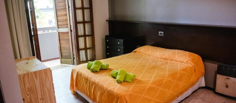 Emilio Civit Y La Plaza San Martin Ademas Alquiler Departamento Murano En Ciudad De Mendoza Mendoza Argentina