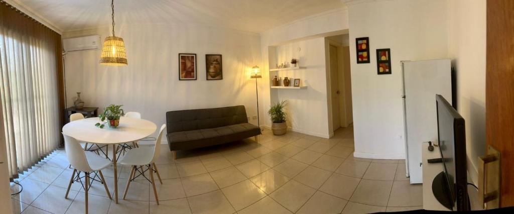 Este Apartamento De 1 Dormitorio Situado En El Alquiler Departamento 412 San Lorenzo En Pleno Centro