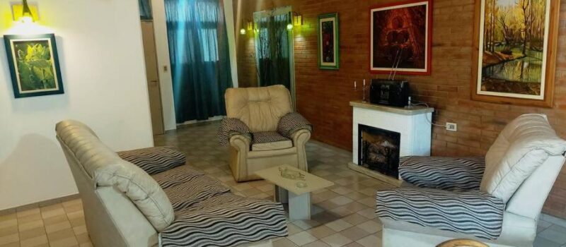 Familias Parejas O Aquellos Que Buscan Explorar Mendoza Alquiler Casa La Tranquilidad Sonada En Ciudad De Mendoza Mendoza Argentina