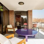 Hidromasaje proporcionando toque lujo adicional departamento