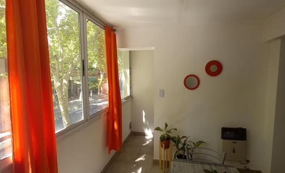 La Plaza De La Independencia Y A 15 Alquiler Departamento Loft Ubicacion Perfecta En Ciudad De Mendoza Mendoza Argentina