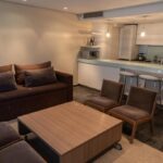 Totalmente equipada aire acondicionado mayor confort servicios departamento